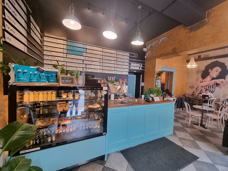 Caffe przy ulicy ŚRÓDMIEŚCIE